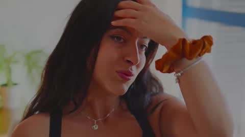 anabelcurvy online show from November 3, 2025, 2:40 pm