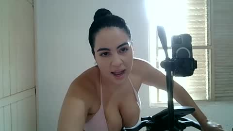 Snapshot of anabelenogueira1 chatting on August 4, 2026, 2:30 pm anabelenogueira1 online show from August 4, 2026, 2:30 pm