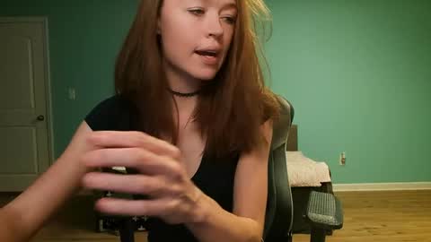 Snapshot of anabelleleigh chatting on May 28, 2026, 3:37 am Anabelleleigh online show from May 28, 2026, 3:37 am