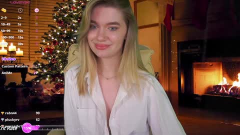 Snapshot of anacondaon chatting on December 21, 2024, 6:23 pm Nika online show from December 21, 2024, 6:23 pm