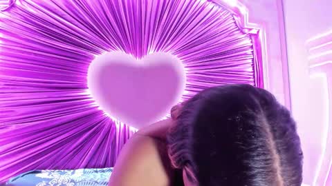 Anna online show from March 15, 2026, 6:14 pm