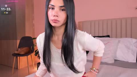 Ana Henao or Annie... Follow me ahenaocb Insta  X online show from February 26, 2025, 11:15 pm