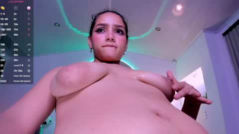 Anahi Curlie online show from December 18, 2024, 7:26 am