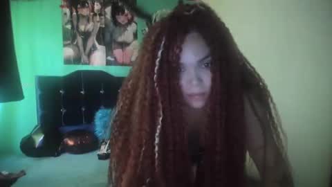 anahi_nova online show from December 6, 2024, 8:29 pm