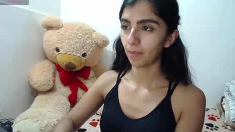 Snapshot of anahibrowns95 chatting on February 11, 2026, 9:42 pm Anahi Browns online show from February 11, 2026, 9:42 pm