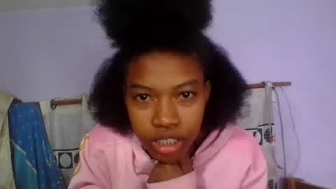 anaissa23 online show from June 20, 2026, 4:54 pm