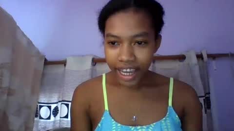anaissa23 online show from August 8, 2026, 8:16 am