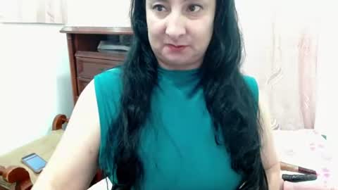 Snapshot of anamaria288 chatting on June 25, 2026, 1:05 am anamaria288 online show from June 25, 2026, 1:05 am