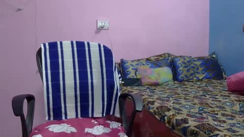 anamika794088 online show from February 12, 2025, 5:37 pm