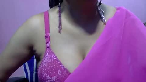 anamika794088 online show from October 13, 2025, 4:07 pm