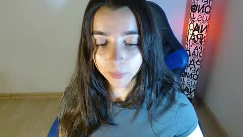 Snapshot of anarosse__ chatting on April 22, 2026, 1:52 am ana 3 online show from April 22, 2026, 1:52 am