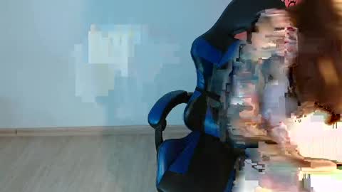 Snapshot of anarosse__ chatting on April 25, 2026, 12:13 am ana 3 online show from April 25, 2026, 12:13 am