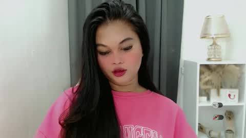 Snapshot of anaruru_ chatting on February 1, 2026, 2:04 pm ANA online show from February 1, 2026, 2:04 pm