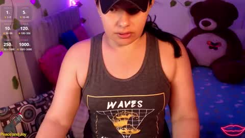 Ana online show from October 1, 2025, 1:17 pm