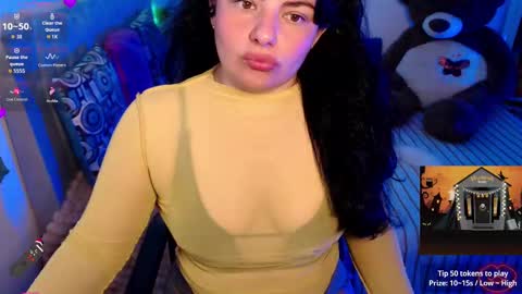 Ana online show from October 14, 2025, 1:45 pm