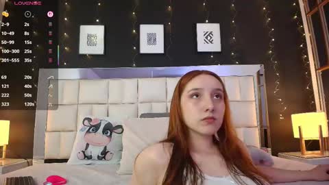 Anastasia  online show from September 22, 2025, 7:49 pm