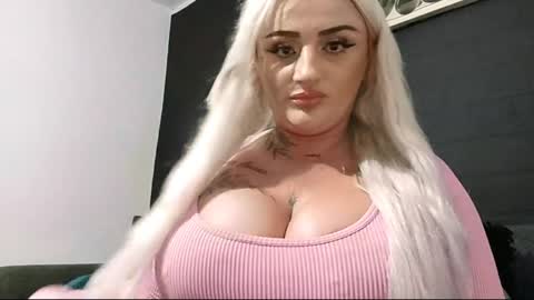 Snapshot of anastasiaamore chatting on June 2, 2026, 8:22 pm AnastasiaAmore online show from June 2, 2026, 8:22 pm
