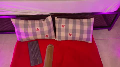 Kendra  online show from February 21, 2026, 11:11 am