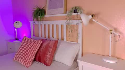 Kendra  online show from March 14, 2026, 11:15 am