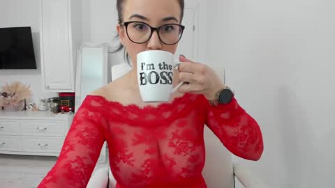 Andreea online show from January 18, 2025, 5:52 am