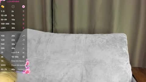 Andisa online show from October 21, 2025, 8:42 pm