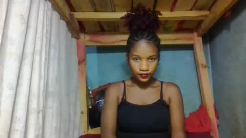 Snapshot of andiscah21 chatting on October 12, 2025, 4:39 pm Rasoa Edime Anissia online show from October 12, 2025, 4:39 pm