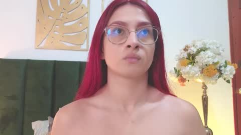 Andra Cyrus online show from September 19, 2025, 11:33 am