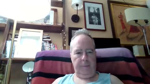 Snapshot of andre6045 chatting on February 22, 2026, 9:35 pm andre6045 online show from February 22, 2026, 9:35 pm