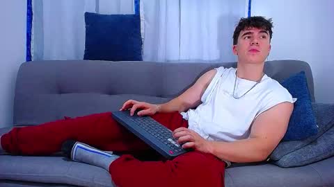 Andre Parker online show from January 16, 2026, 11:31 pm