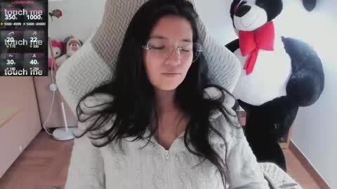 andrea_bonnie online show from April 30, 2026, 9:19 pm