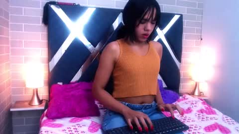 Andres Gil online show from February 17, 2025, 12:05 pm
