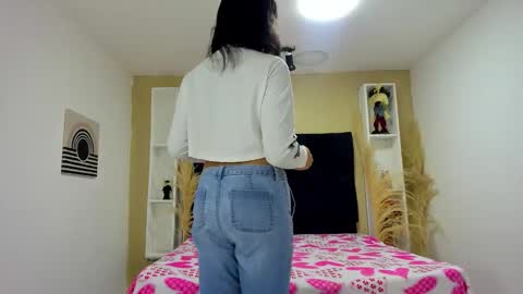 Andres Gil online show from September 30, 2025, 11:48 am