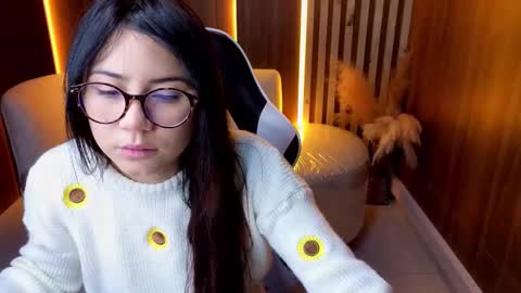 Snapshot of andrea_tx chatting on February 16, 2026, 12:45 pm andrea_tx online show from February 16, 2026, 12:45 pm