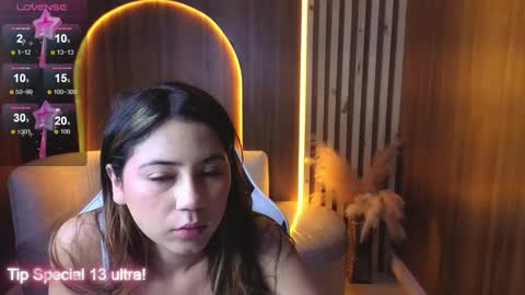 Snapshot of andrea_tx chatting on March 3, 2026, 12:33 pm andrea_tx online show from March 3, 2026, 12:33 pm