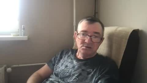 andreass60 online show from March 17, 2026, 8:06 am