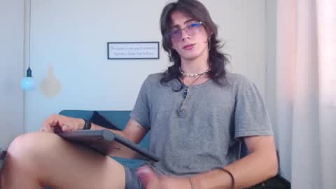 Snapshot of andreey50 chatting on February 10, 2025, 8:21 pm Andrey online show from February 10, 2025, 8:21 pm