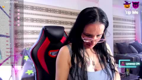 andre online show from October 24, 2025, 5:37 am