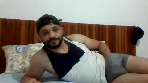 andreloko123 online show from November 4, 2025, 1:16 am