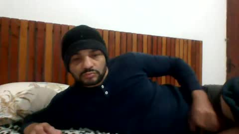 andreloko123 online show from June 24, 2026, 1:04 am