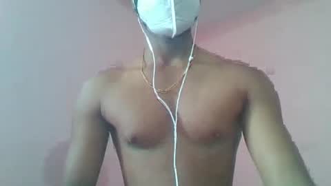 andres01_ online show from October 13, 2025, 5:07 am