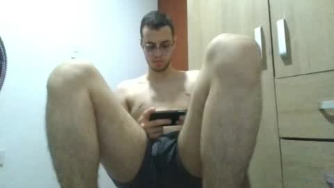 Snapshot of andres129494 chatting on June 10, 2026, 2:01 am andres129494 online show from June 10, 2026, 2:01 am