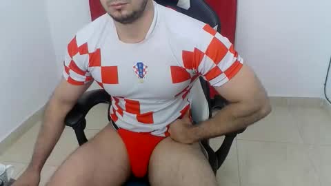 andres180950734 online show from September 15, 2025, 10:48 am