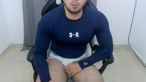 andres180950734 online show from October 9, 2025, 11:25 pm