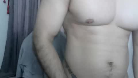 Snapshot of andres180950734 chatting on April 28, 2026, 2:33 pm andres180950734 online show from April 28, 2026, 2:33 pm