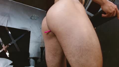 Snapshot of andres_clark chatting on January 10, 2025, 9:53 pm insta andres clark online show from January 10, 2025, 9:53 pm