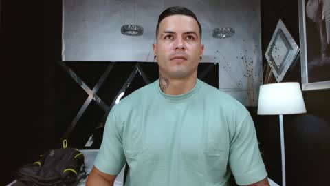 Snapshot of andres_clark chatting on January 11, 2025, 6:23 pm insta andres clark online show from January 11, 2025, 6:23 pm