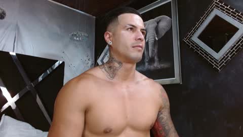 Snapshot of andres_clark chatting on January 11, 2025, 9:25 pm insta andres clark online show from January 11, 2025, 9:25 pm