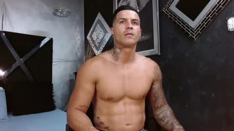 Snapshot of andres_clark chatting on January 28, 2025, 3:04 am insta andres clark online show from January 28, 2025, 3:04 am