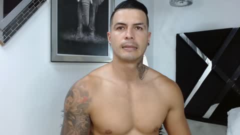 Snapshot of andres_clark chatting on February 6, 2025, 11:48 pm insta andres clark online show from February 6, 2025, 11:48 pm