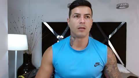 Snapshot of andres_clark chatting on February 14, 2025, 5:46 pm insta andres clark online show from February 14, 2025, 5:46 pm